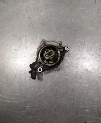 BMW X3 E83 Vacuum pump 700437012 779023204