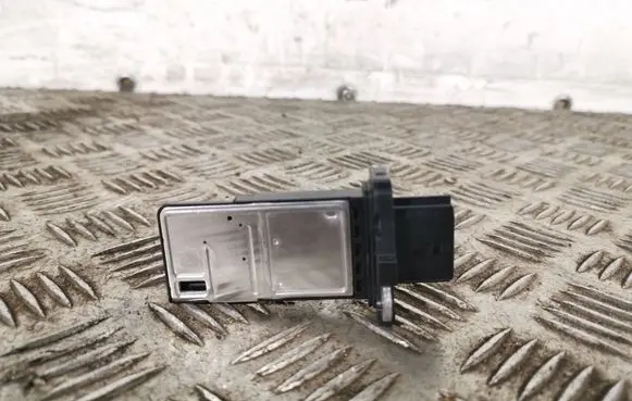Nissan 370Z Mass air flow meter AFH70M38 226807S000 5Z17S