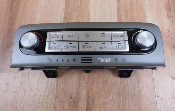 Hyundai Kona I Climate control unit 97250K4075