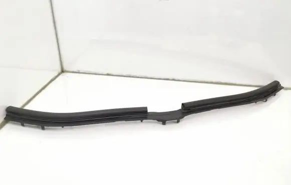 BMW 5 E60 E61 Top upper radiator support slam panel 7063835 51117063835 114609