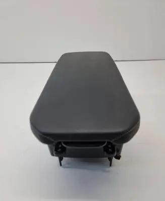 KIA Stinger Armrest CKA1711300125