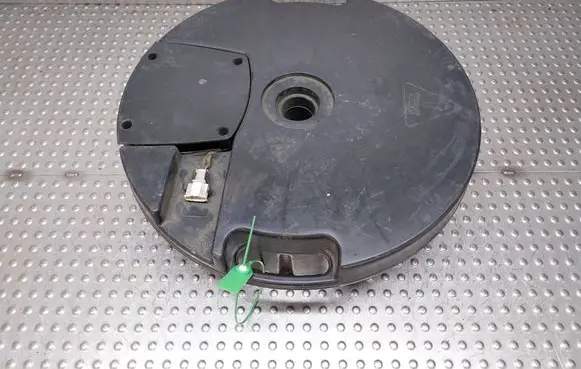 Audi Q3 8U Subwoofer speaker S27705508 8U0035382