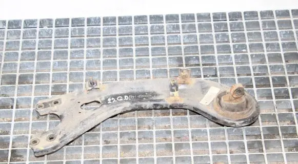 Hyundai ix35 Rear upper control arm/wishbone 552802Y800