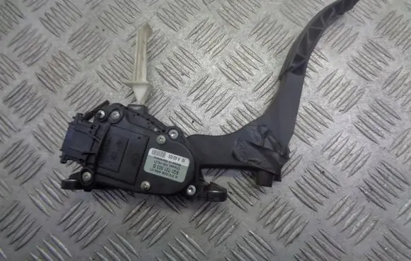 Seat Toledo II (1M) Accelerator throttle pedal 6Q1721503B