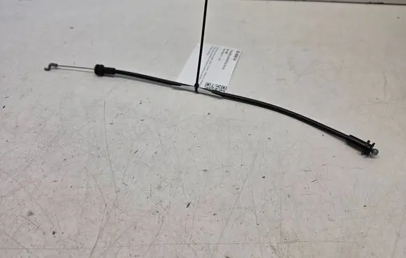 Volvo S60 Front door cable line 913030102