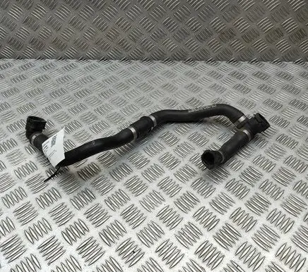 Mercedes-Benz GLC X253 C253 Engine coolant pipe/hose A2135015401