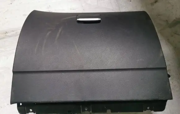 Mercedes-Benz B W246 W242 Glove box 2012659