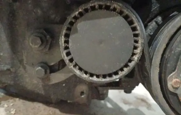 Rover 75 Generator/alternator belt tensioner