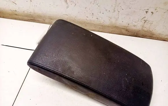 Peugeot 407 Armrest 