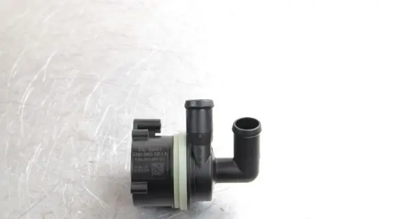Volkswagen PASSAT B7 Electric auxiliary coolant/water pump 5N0965561A