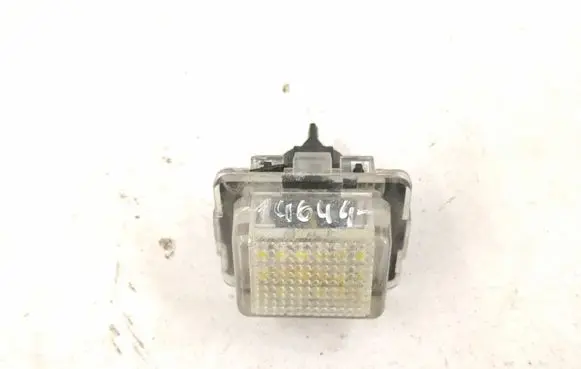 Mercedes-Benz E W212 Number plate light DALISID2397 A2218200856 2218200856