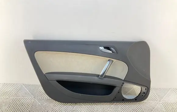 Audi TT TTS Mk2 Front door card panel trim
