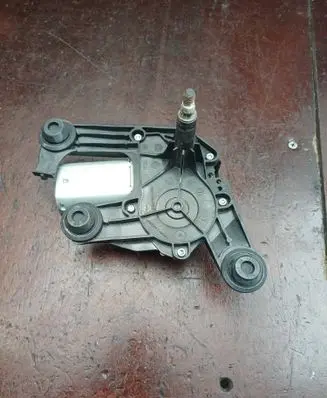Peugeot 5008 Rear window wiper motor 