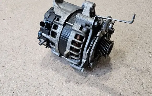 BMW 5 G30 G31 Generator/alternator 8571357