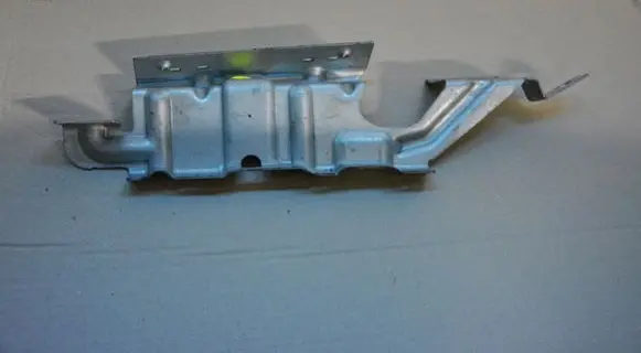 Volkswagen Sharan Other engine part 7N0858688A