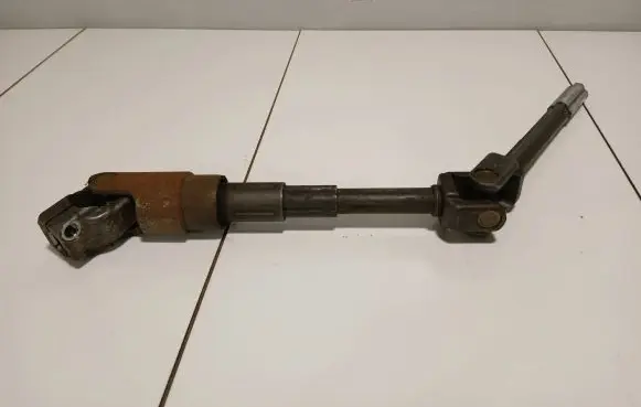 Audi A4 S4 B7 8E 8H Prop shaft universal joint 
