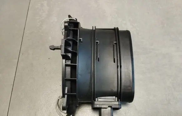 Mercedes-Benz E W213 Mass air flow meter A6540900048