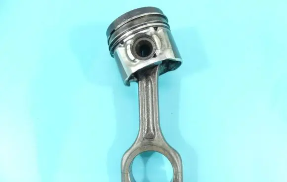 Piston