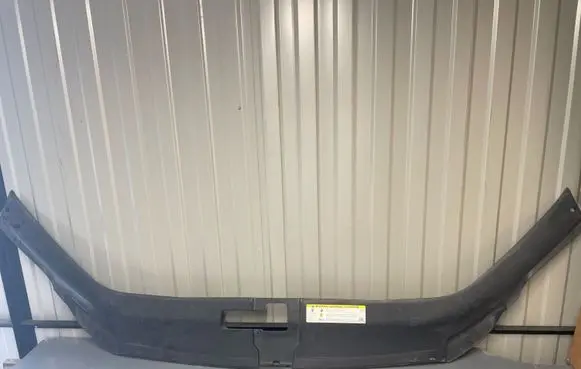 Audi Q7 4L Radiator trim 4L0807081