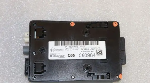 Mercedes-Benz C W204 GPS navigation control unit/module A1728100011