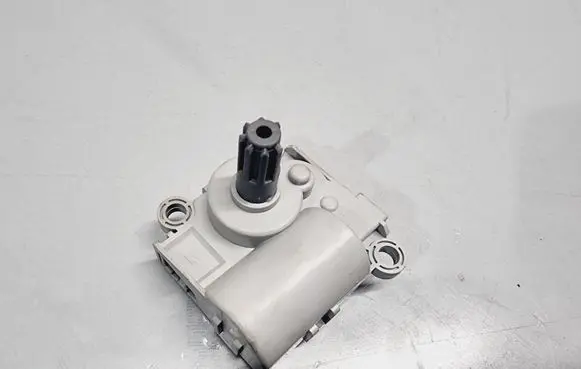 KIA Niro A/C air flow flap actuator/motor 97163E4000