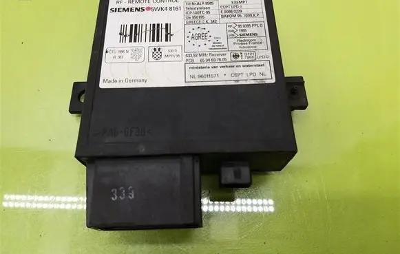 Volkswagen Multivan T4 Central body control module 7D0959800