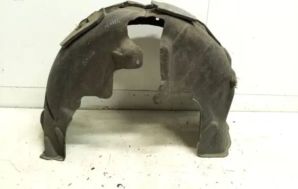 Audi A7 S7 4G Rear arch fender liner splash guards 4G8810172C