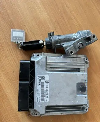 Volkswagen Transporter - Caravelle T5 Engine control unit/module 070906016EC