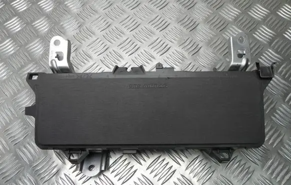 Toyota iQ Knee airbag GA51400600 M1982