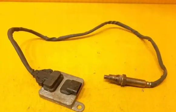 Mercedes-Benz Vito Viano W447 Lambda probe sensor A0009059803
