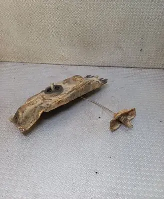 KIA Carnival Spare wheel mounting bracket 