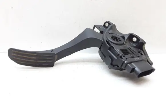 Volvo XC60 Accelerator throttle pedal 6G929F836DD