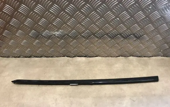 BMW 7 F01 F02 F03 F04 Dashboard glove box trim 9160535