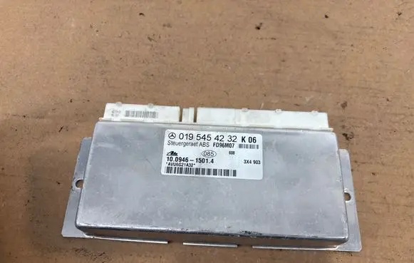Mercedes-Benz C W202 ABS control unit/module 0195454232 AVU6G21A32 10094615014
