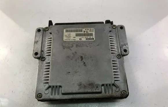 Peugeot 307 Other control units/modules 9643524880 K2035