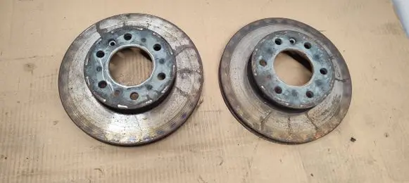Mercedes-Benz Sprinter W907 W910 Front brake disc