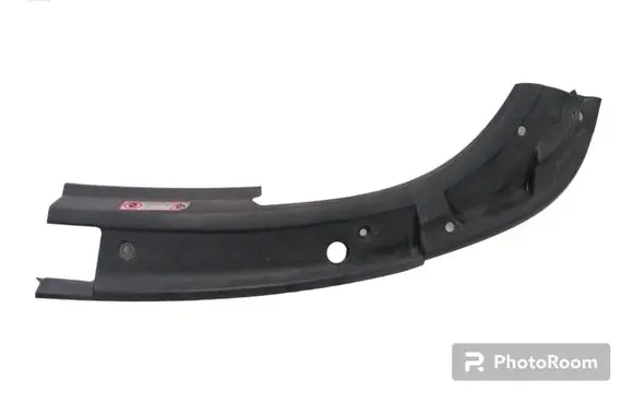 Audi TT Mk1 Radiator trim 8N0860441E