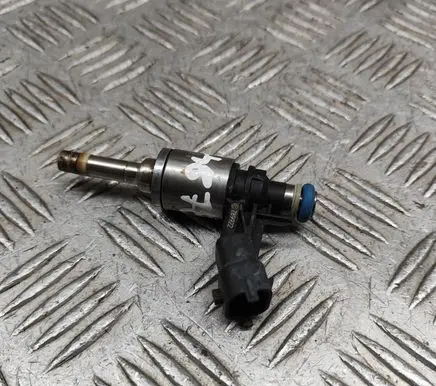 Maserati Ghibli Fuel injector 289922 0261500182