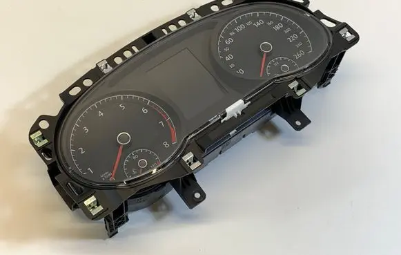 Volkswagen Golf VII Speedometer (instrument cluster) 5G1920740D