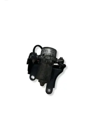 Chrysler Town u0026 Country V Vacuum pump P04581541AB