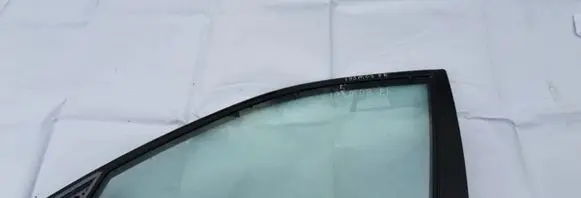 Mazda 6 Front door window glass four-door pilkos