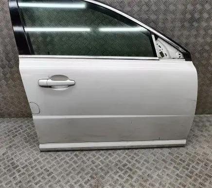 Volvo XC70 Front door 32228891