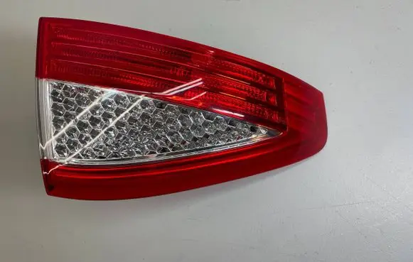 Ford Mondeo MK IV Rear/tail lights 1523738
