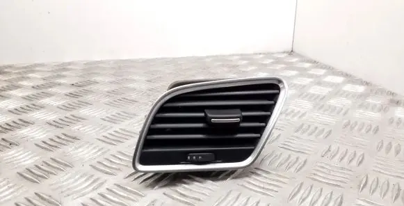 Audi Q3 8U Dashboard side air vent grill/cover trim 8U2820901B