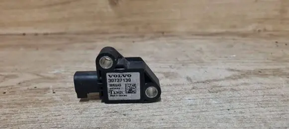 Volvo V70 Airbag deployment crash/impact sensor 30737139