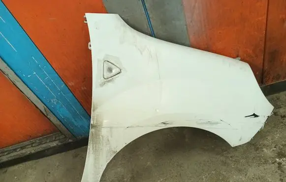 Renault Kangoo II Fender 