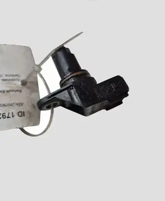 Renault Espace IV Crankshaft position sensor 8200379572