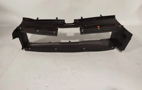 Peugeot 3008 III Intercooler air guide/duct channel 9853133380