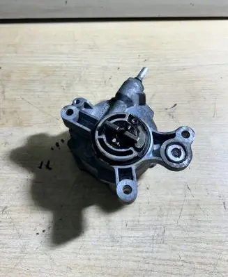 Citroen C5 Vacuum pump