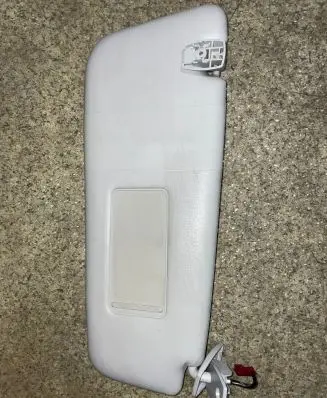 BMW 5 E60 E61 Sun visor 7066650